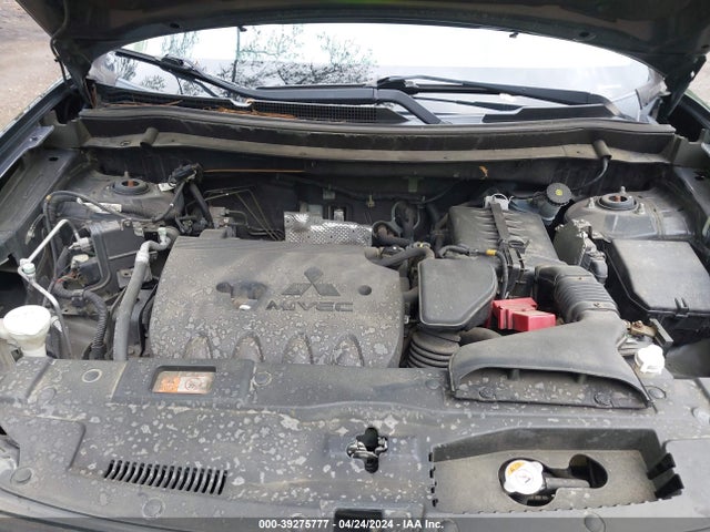 JA4AD2A38EZ000449 Mitsubishi Outlander Es