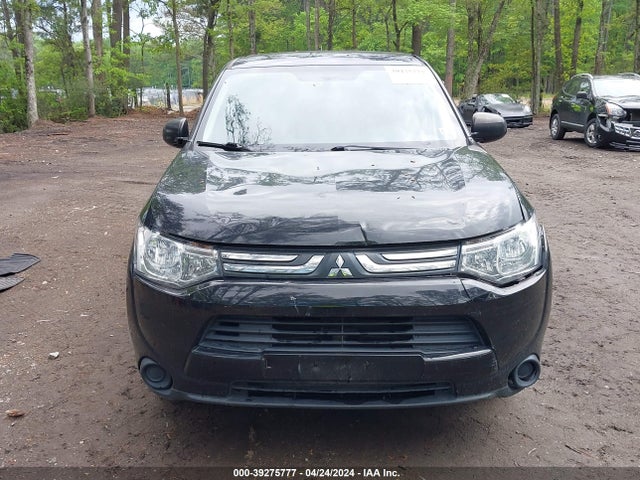 JA4AD2A38EZ000449 Mitsubishi Outlander Es