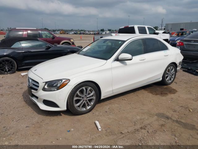 55SWF4JB6FU075892 Mercedes-Benz C 300 Luxury/sport