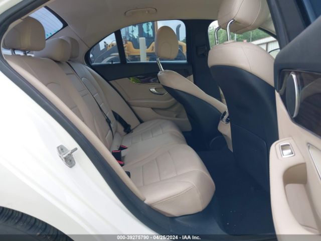 55SWF4JB6FU075892 Mercedes-Benz C 300 Luxury/sport
