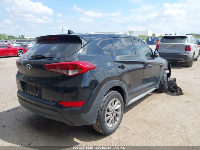 Hyundai Tucson Se Plus 2017 KM8J33A48HU381059 Image 4