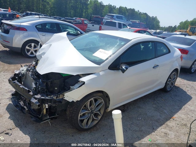 KIA Forte Koup Sx 2016 KNAFZ6A31G5583460 Image 2