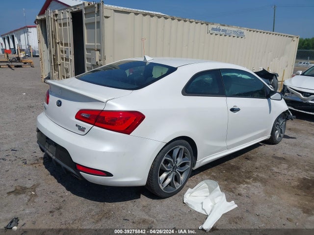 KIA Forte Koup Sx 2016 KNAFZ6A31G5583460 Image 4