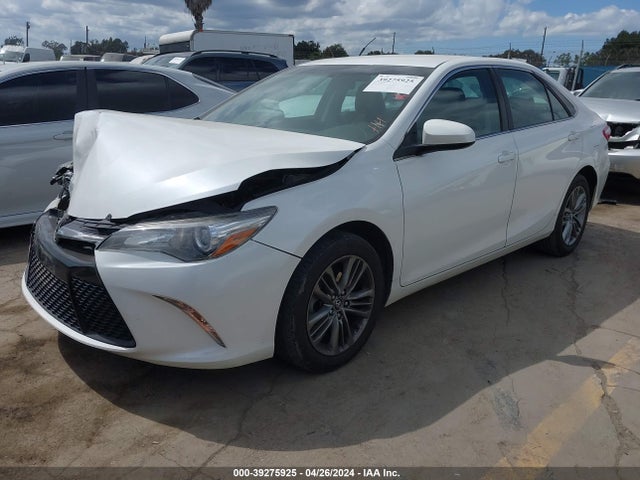 Toyota CAMRY SE 2017 4T1BF1FK3HU348221 Image 2