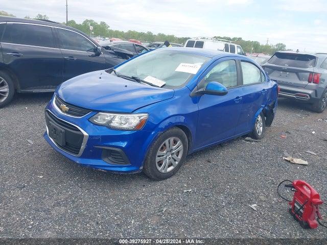 Chevrolet Sonic Ls Auto 2018 1G1JB5SG1J4128188 Image 2
