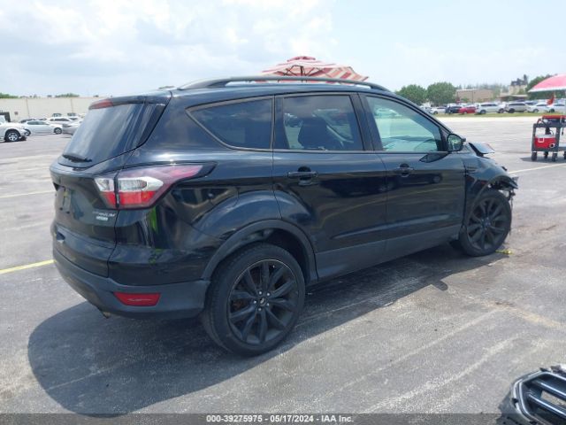 1FMCU0J93HUB74028 Ford Escape Titanium