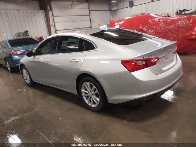 Chevrolet MALIBU LT 2018 1G1ZD5ST3JF230039 Image 3