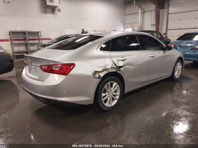 Chevrolet MALIBU LT 2018 1G1ZD5ST3JF230039 Image 4