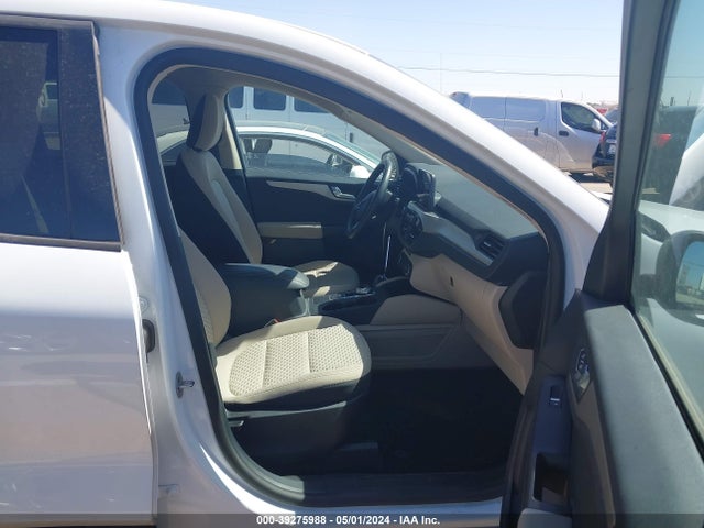 1FMCU0BZ2LUB26141 Ford Escape Se Sport Hybrid