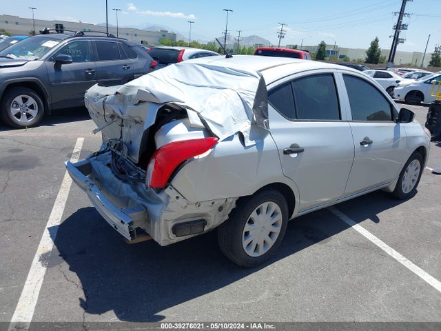 Nissan Versa 1.6 S+ 2017 3N1CN7AP5HL850405 Image 4