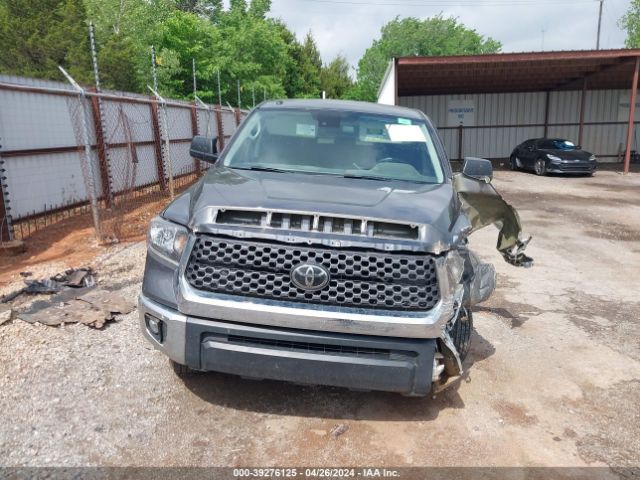 5TFEM5F1XJX124860 Toyota Tundra Sr5 4.6l V8