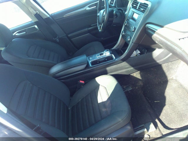 Ford FUSION S 2017 3FA6P0G77HR353040 Image 5
