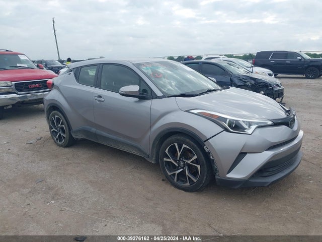 Toyota C-HR XLE 2019 JTNKHMBX7K1033136 Image 1