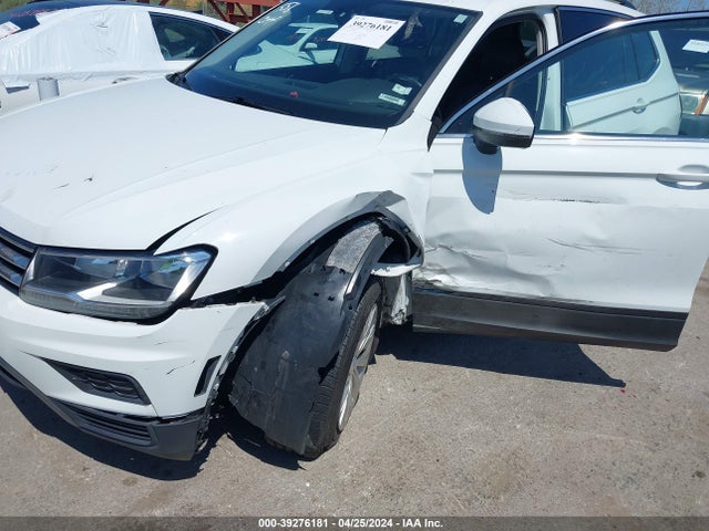 3VV2B7AX3KM079317 Volkswagen Tiguan 2.0t Se/2.0t Sel/2.0t Sel R-line/2.0t Sel R-line Black