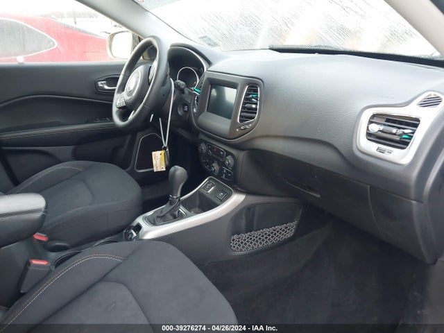 3C4NJCAB9JT368802 Jeep Compass Sport Fwd
