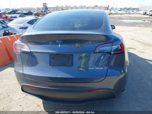 7SAYGAEE5PF836152 Tesla Model Y