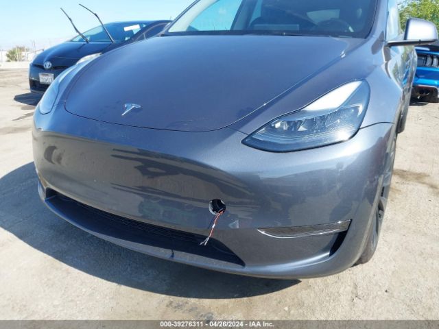 7SAYGAEE5PF836152 Tesla Model Y