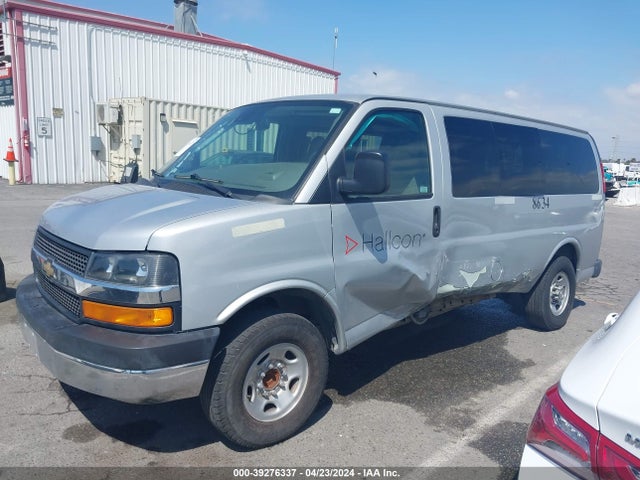 1GAWGFFP3K1224124 Chevrolet Express 2500 Lt