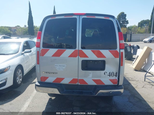 1GAWGFFP3K1224124 Chevrolet Express 2500 Lt