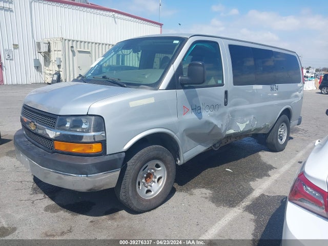 1GAWGFFP3K1224124 Chevrolet Express 2500 Lt