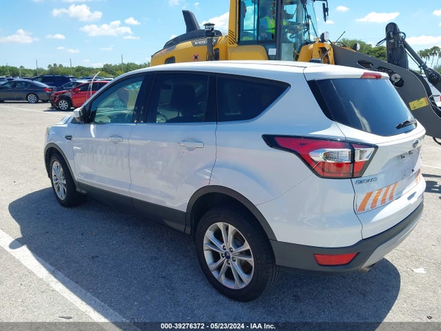 Ford ESCAPE SE 2017 1FMCU0GD3HUB30574 Image 3