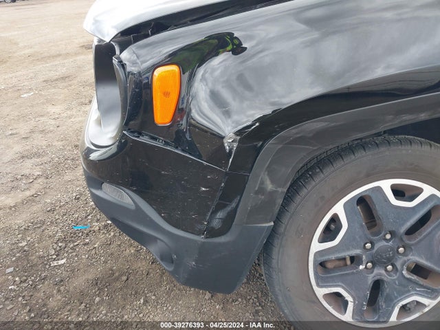 ZACCJBCT8GPC83165 Jeep Renegade Trailhawk