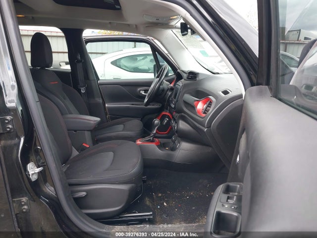 ZACCJBCT8GPC83165 Jeep Renegade Trailhawk