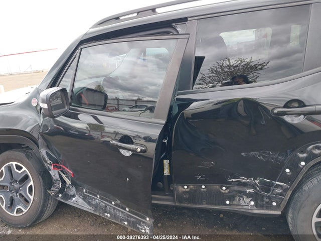 ZACCJBCT8GPC83165 Jeep Renegade Trailhawk