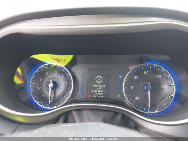 2C4RC1BG8LR276516 Chrysler Pacifica Touring L