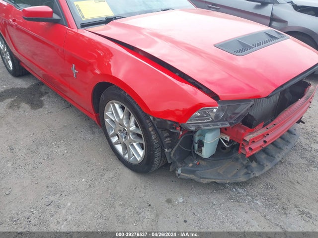 1ZVBP8EMXE5253204 Ford Mustang V6 Premium