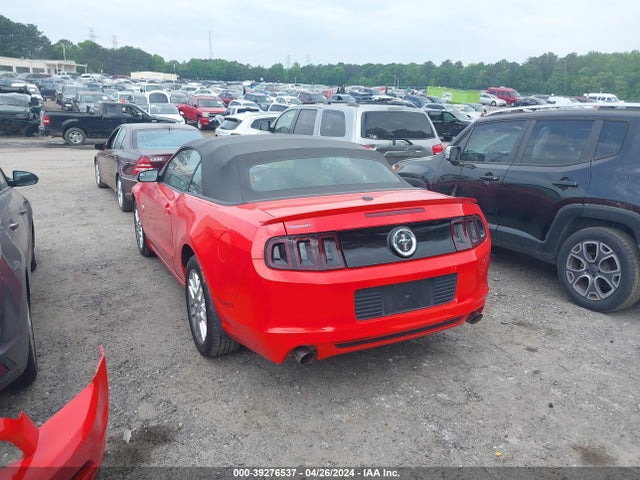 1ZVBP8EMXE5253204 Ford Mustang V6 Premium