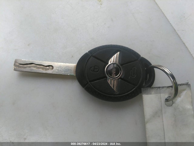 2005 MINI COOPER S WMWRE33415TD95997 Photo 10