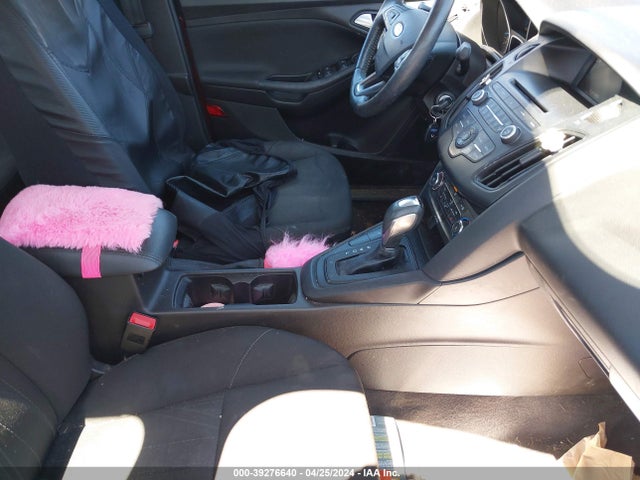 Ford FOCUS SE 2016 1FADP3F27GL229362 Image 5