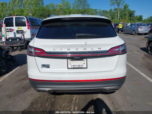 2LMPJ8J94MBL00605 Lincoln Nautilus Standard