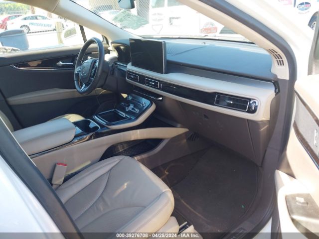 2LMPJ8J94MBL00605 Lincoln Nautilus Standard