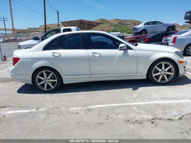 WDDGF4HB6EA953264 Mercedes-Benz C 250 Luxury/sport