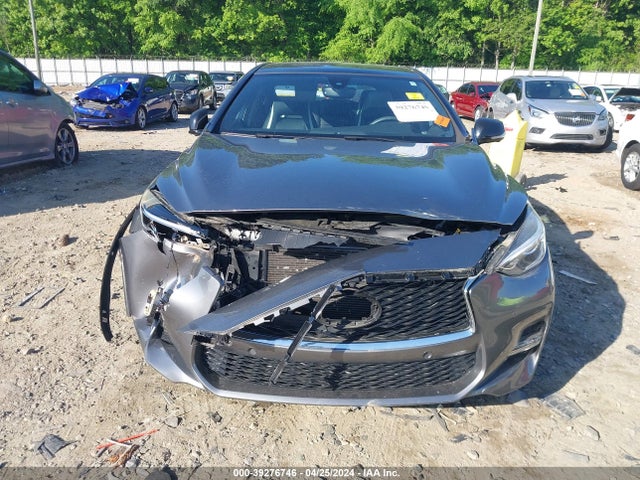 SJKCH5CP5HA025927 Infiniti Qx30 Sport