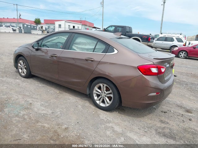 Chevrolet CRUZE LT 2019 1G1BE5SM3K7113872 Image 3