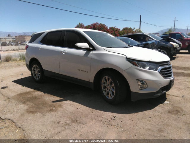 Chevrolet EQUINOX LT 2018 2GNAXJEV9J6295741 zdjęcie główne