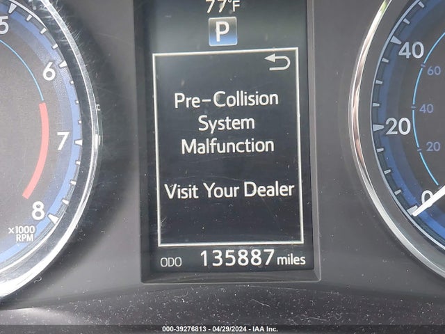 Toyota Corolla Xse 2018 5YFBURHE3JP770069 Image 15