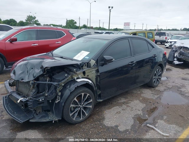 Toyota Corolla Xse 2018 5YFBURHE3JP770069 Image 2