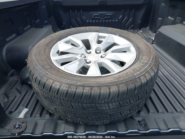 1GCRWBEK3MZ327960 Chevrolet Silverado 1500 2wd Double Cab Standard Bed Custom