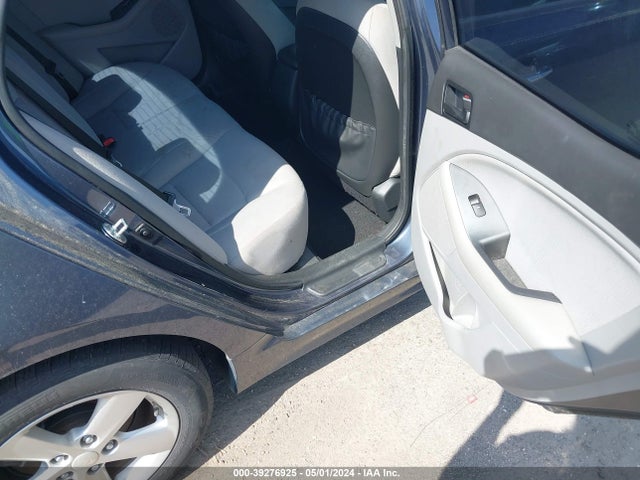KIA Optima Lx 2015 5XXGM4A74FG486714 Image 8