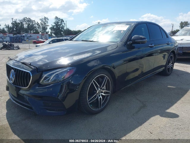 Mercedes-Benz E 350 2020 W1KZF8DB2LA817524 Image 2