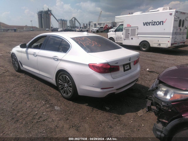 WBAJE7C37HG888721 BMW 540i Xdrive
