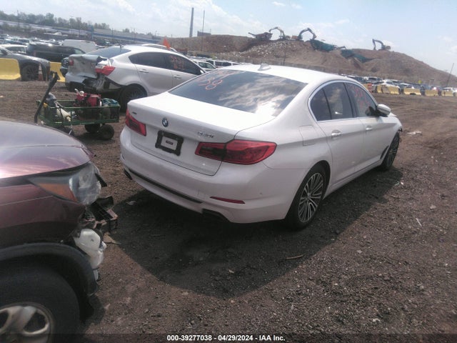 WBAJE7C37HG888721 BMW 540i Xdrive