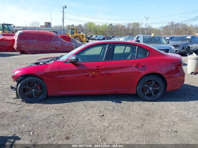 ZARFAEEN2J7598390 Alfa Romeo Giulia Ti Sport Awd