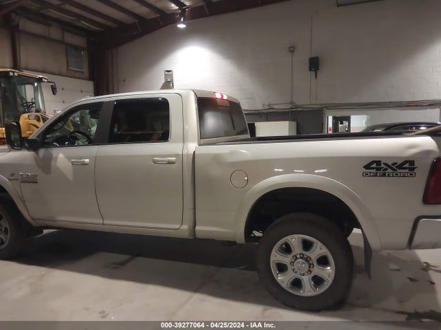 3C6UR5DL8JG341613 RAM 2500 Big Horn  4x4 6'4 Box