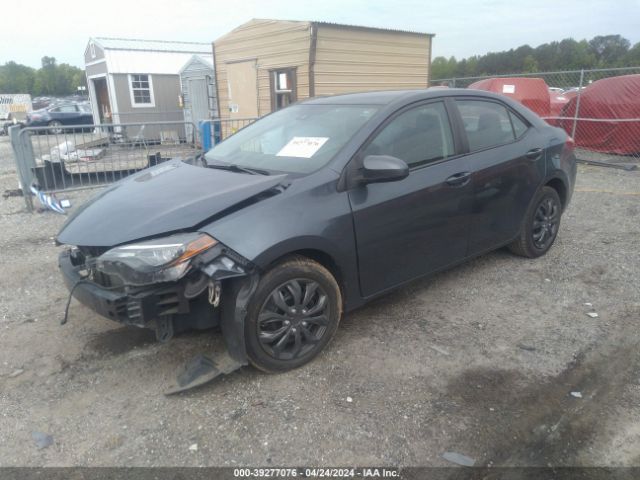 2T1BURHE6KC133033 Toyota COROLLA LE