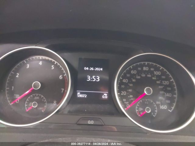 3VW217AU2JM765643 Volkswagen Golf Sportwagen Tsi S